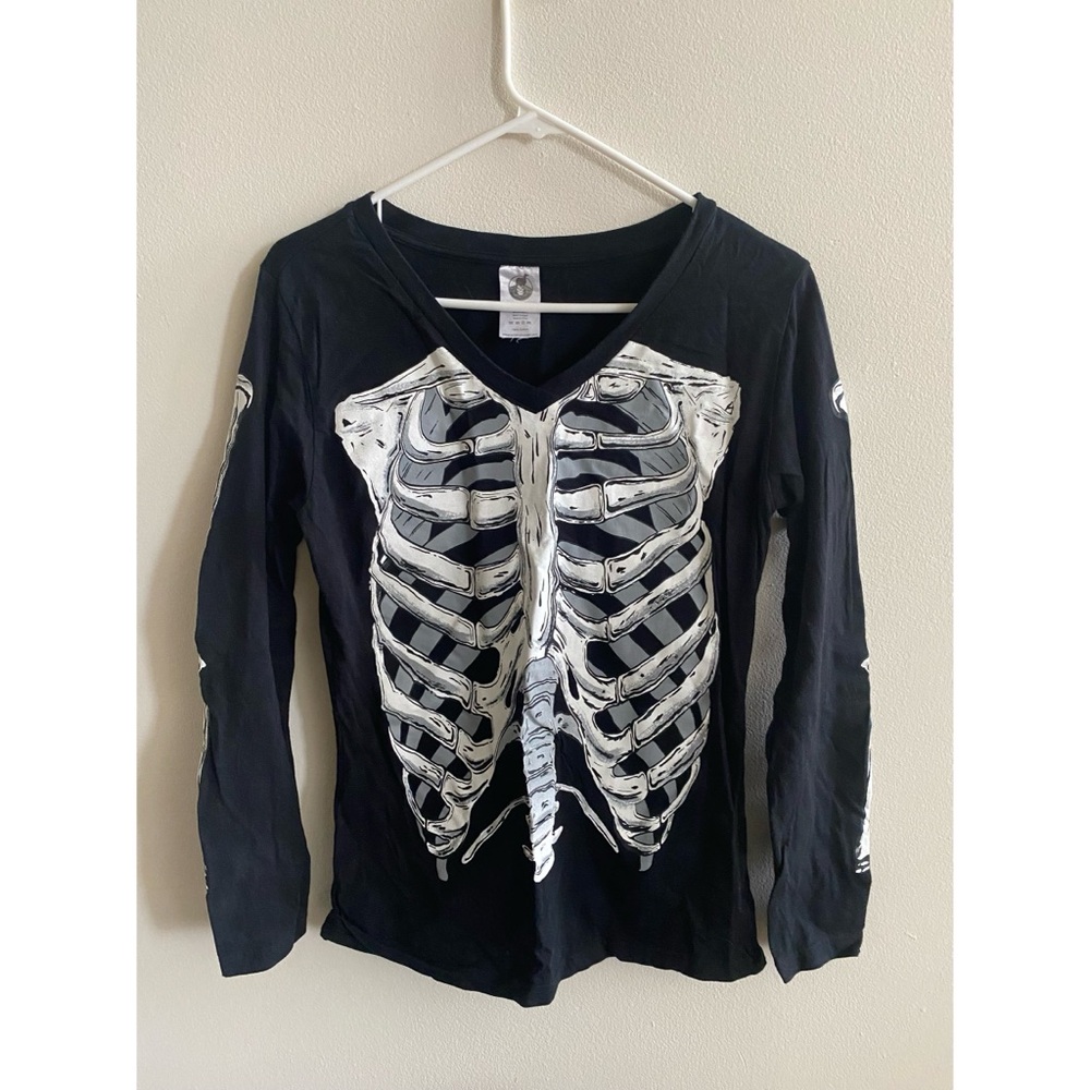 Spirit Halloween Long Sleeved Skeleton Shirt